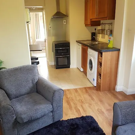 1 Bedroom Co Meath * Navan